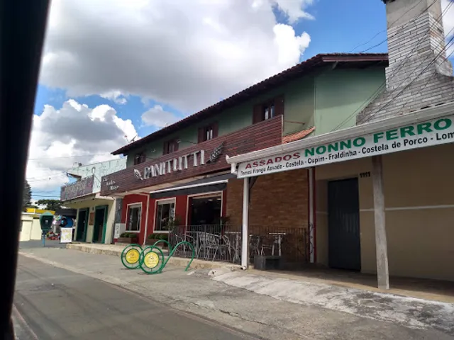 Panitutti Pães e Delícias.