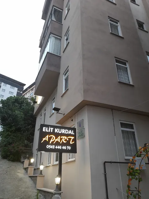 elit kurdal apart