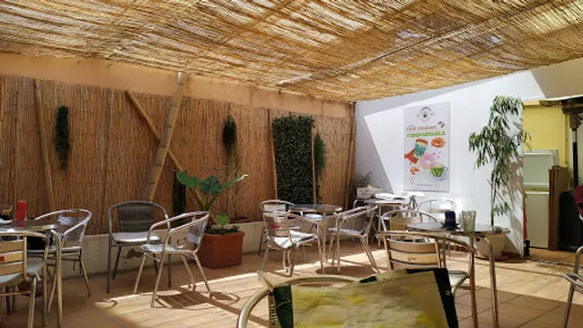 La Xerradeta croissanteria, cafeteria.