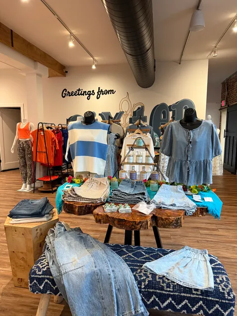 Six/Ten Salon & Boutique