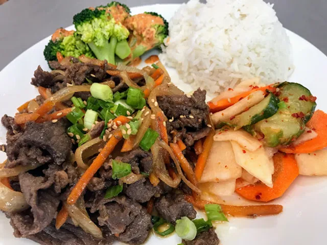 Kwan's Deli and Korean Kitchen