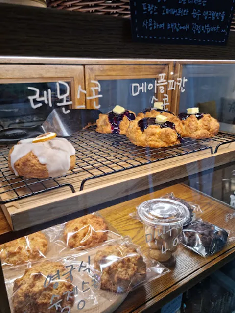 죽이야기든든한병원점 솥죽1호점