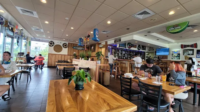 Luquins Mexican Restaurant