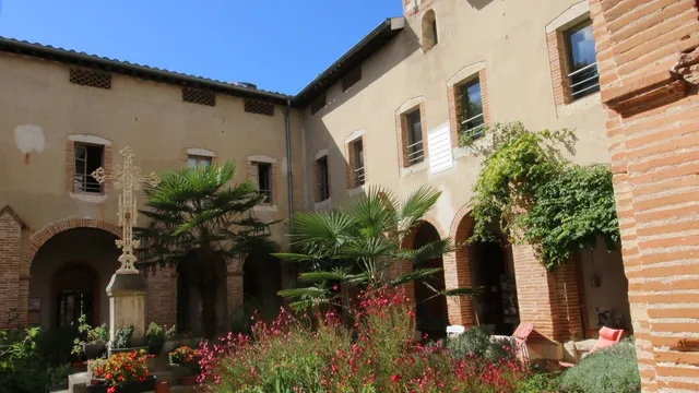 Gîte de L'Ancien Carmel de Moissac