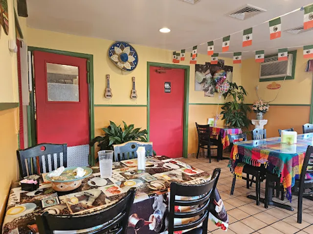 Cazadores Mexican cuisine