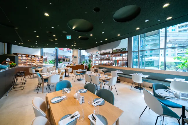 The Lighthouse Cafe & Concept Store, Palm Jumeirah Mall