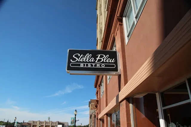 Stella Bleu Bistro