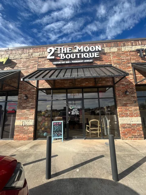 2 The Moon Boutique