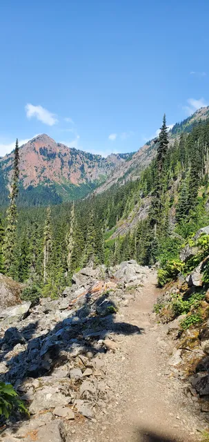 Pacific Crest Trail North Trailhead