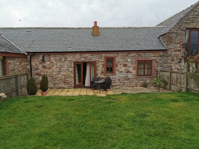Milton Mains Holiday Cottages