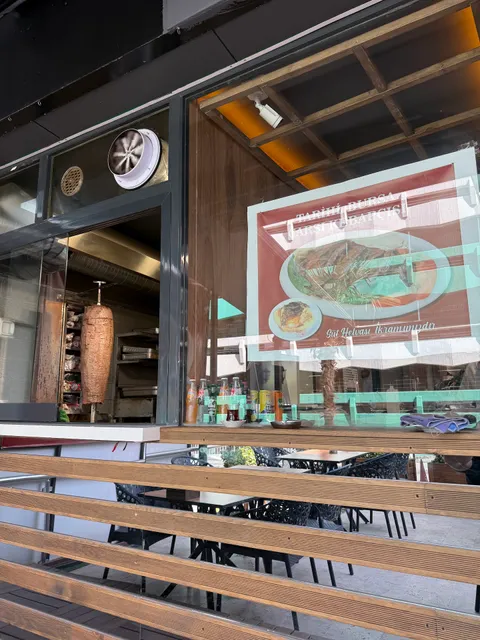 Tarihi Bursa Çarşı Kebapçısı