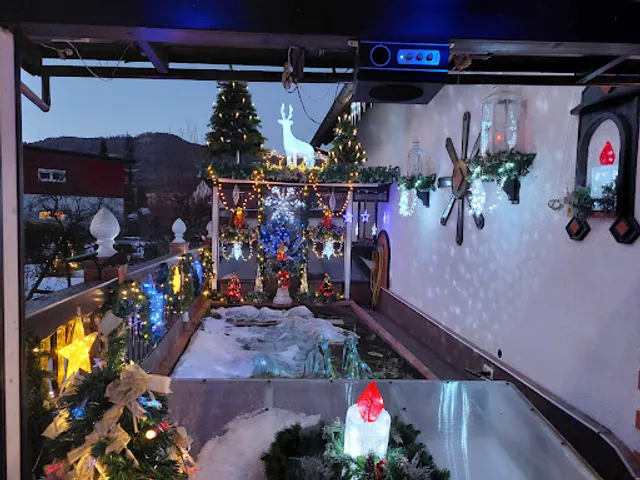 Roots Burger & more - Thomas Brunner