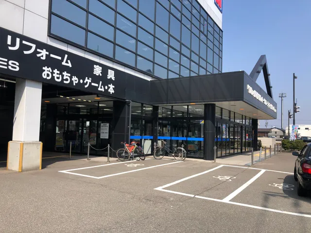 Yamada Denki Kanazawa