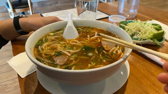 Phở House & Akira Sushi