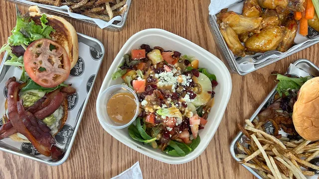 Surfin Betty’s Burger Bar