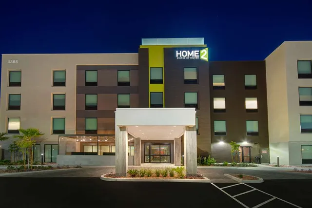 Home2 Suites by Hilton Las Vegas North