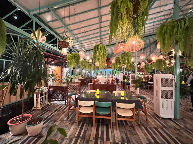 Damai 12 by Sahara Tent