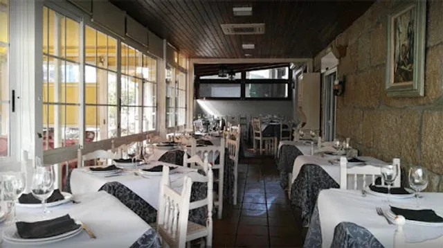 Restaurante Catro Camiños