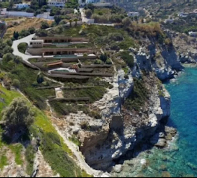 AFOI SPANAKIS VILLES - FREE IN BLUE