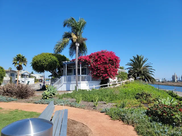 Belmont Shores Mobile Estates