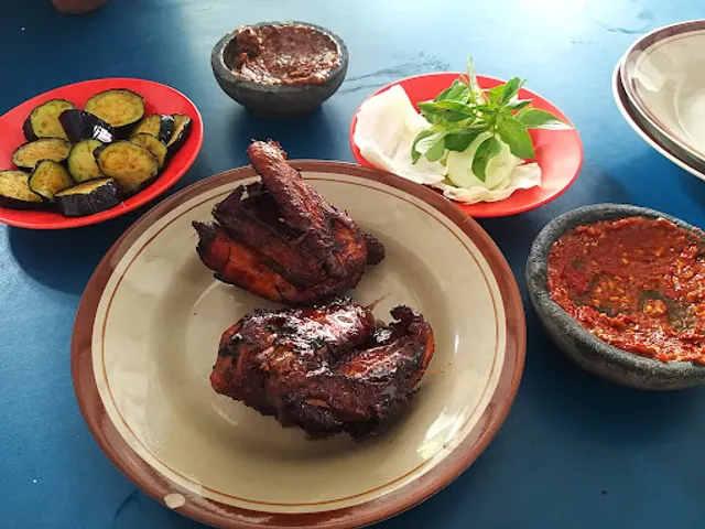 Pakne Heksa Sidorejo