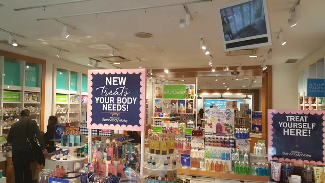 Bath & Body Works