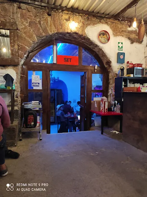 Trece Quince cocina bar