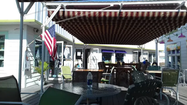 Beach Break & Bakrie