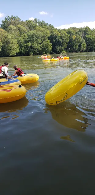 River Riders Shenandoah River Tubing Launch Area