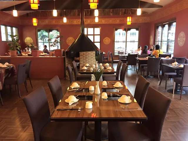 Fu Lu Shou - Chinese Restaurant