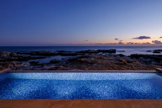 GIFTHOUSE 館山 伊戸