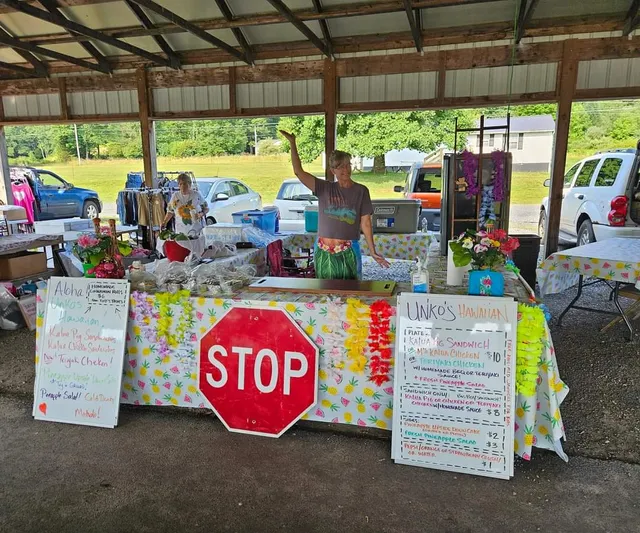 Route 19 Flea Market & Hen House Antiques