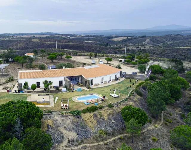 Russo Surfcamp - Vale Figueiras