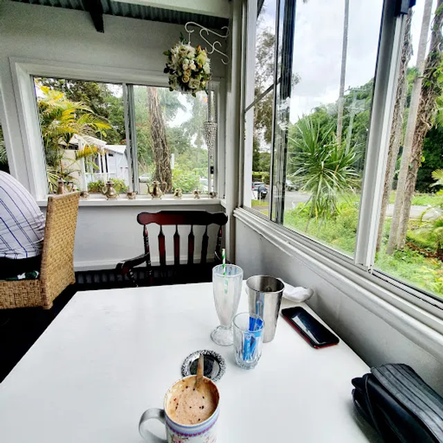 The Tintenbar Teahouse