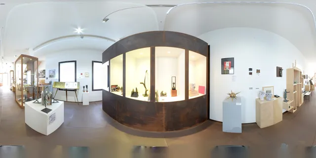 Tienda y Sala de Arte Bronzo