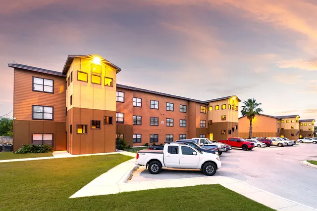 LaVillita Apartments with Hotel Stays