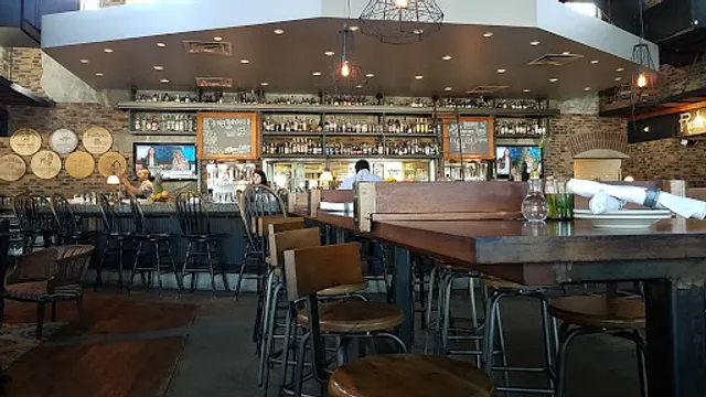 Whiskey Cake Kitchen & Bar