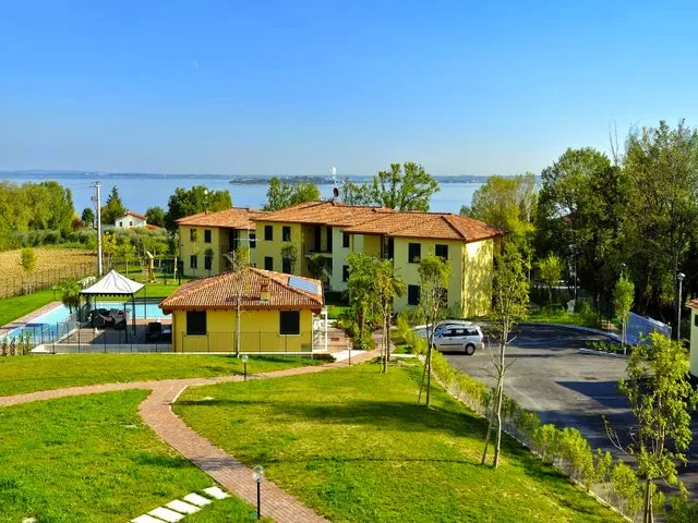 Lake Garda Residence Karina