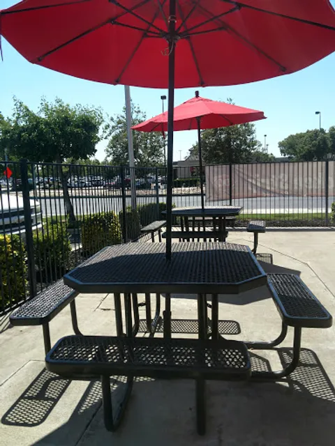 Dairy Queen Grill & Chill