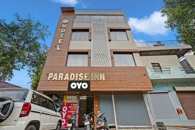 Collection O Hotel Paradise & Banquet