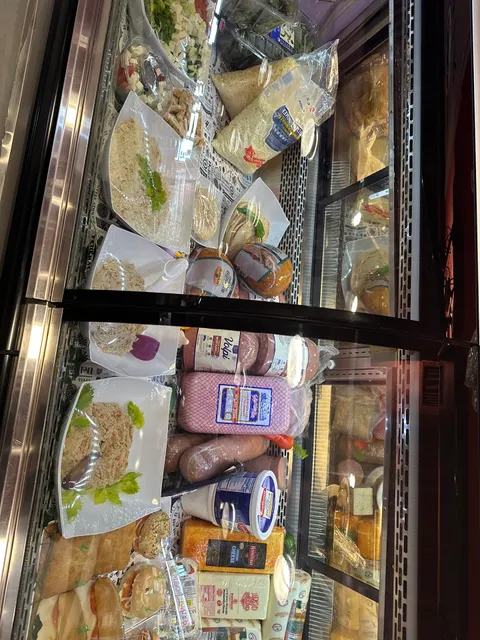 Slushy Doggs Powmaro’s