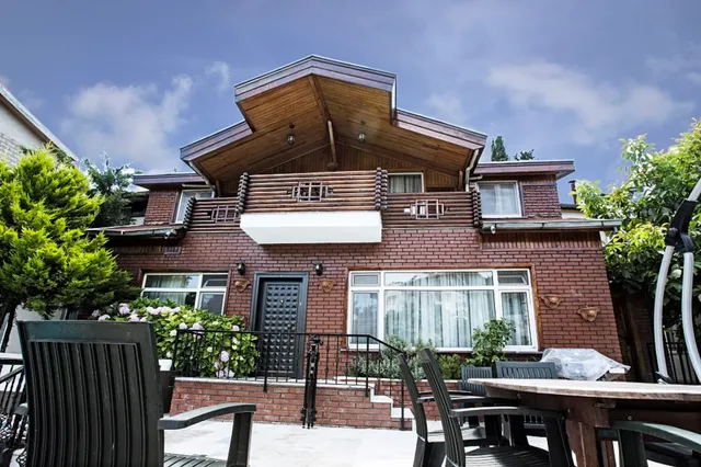 Büyükada Apart Hotel - Karadağ Apart