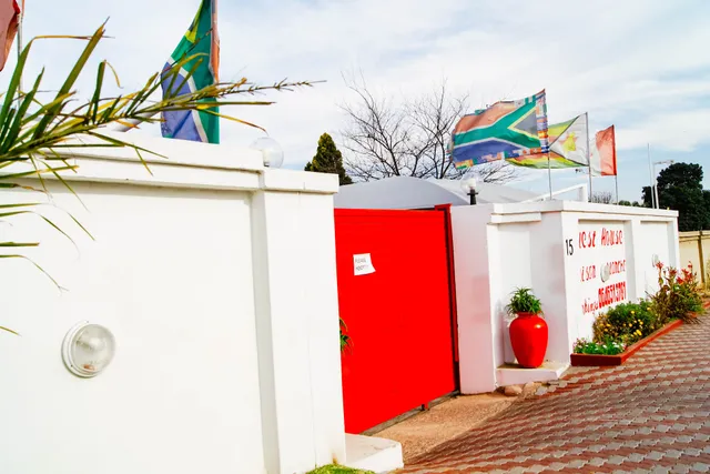 Maison Blanche Guest House