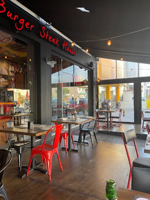 Butcher's Burger Acharnes & Steak House