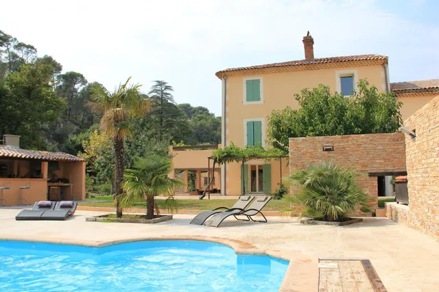Gîte et Chambres d'hôtes Le Manoir de Gémenos