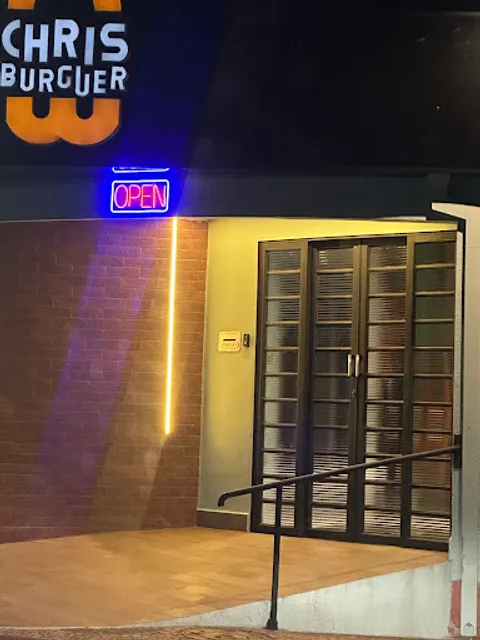 Chris Burguer - Hamburgueria Monte Mor