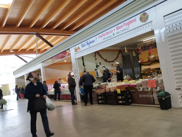 Mercato Santa Chiara