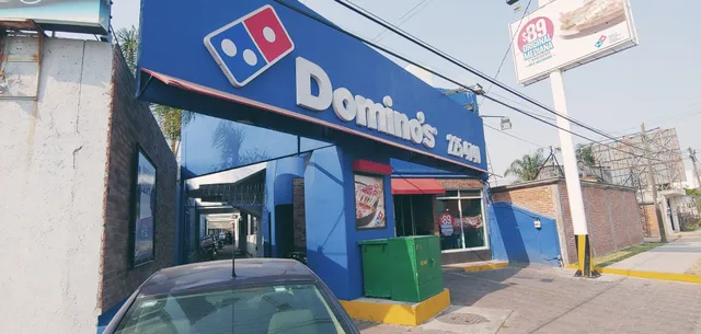 Domino's La Recta