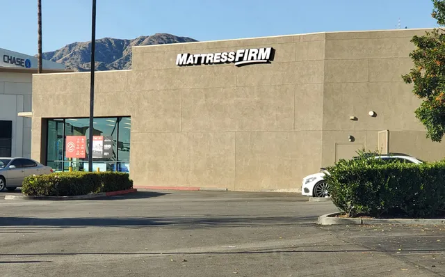Mattress Firm Burbank Town Center