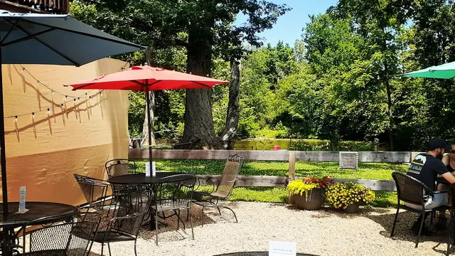 Little River Pub and Deli